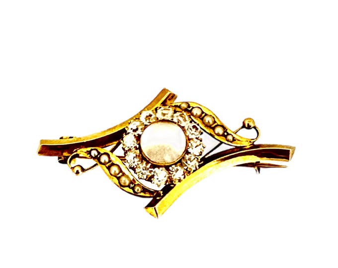 Elegant Yellow Gold Mother of Pearl and Pearl Brooch with Sparkling Rhinestones