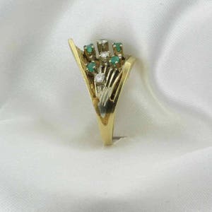 Emerald and Diamond Cocktail Ring 1960's Cocktail Ring Emerald and Diamond Right Hand Ring Emerald Ring Diamond Ring image 5