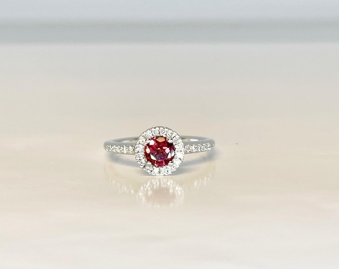 Garnet and Diamond Cocktail Ring, Garnet and Diamond Halo Ring, Halo Ring, Garnet Ring, Vintage Garnet and Diamond Ring