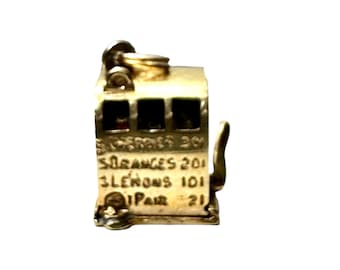 Vintage 14 Karat Yellow Gold Slot Machine Charm or Pendant