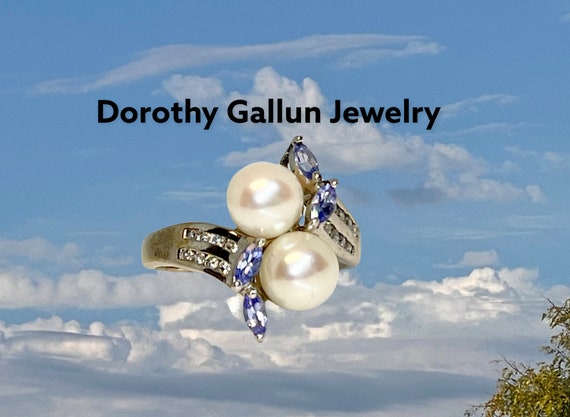 Vintage White Gold Cultured Pearl, Tanzanite and … - image 8