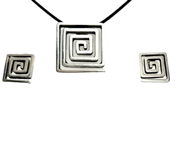 Sterling Silver Spiral Square Pendant and Matching Earrings, Spiral Square Designed Pendant and Earrings, Vintage Necklace and Earring Set