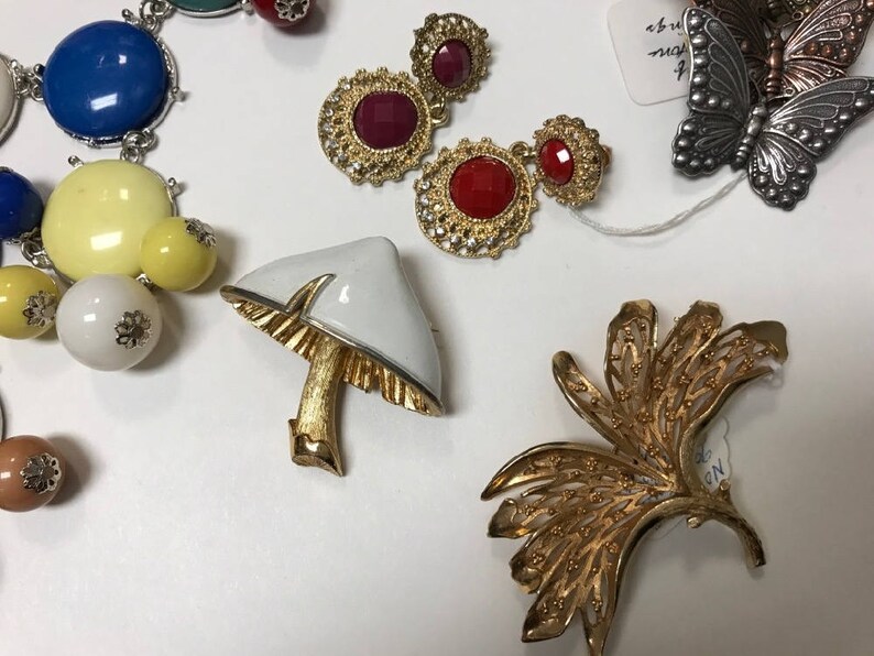 Recycle Jewelry Pins Broken Jewelry For Crafts Necklaces Butterfly Pin Bits and Pieces of Costume Jewelry Earrings Up Cycle Jewelry