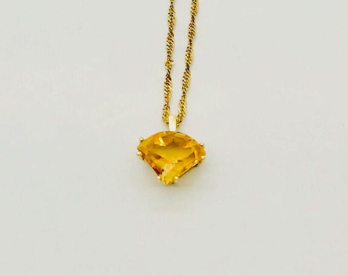 Yellow Gold Citrine Necklace, Vintage Citrine Necklace, Citrine Pendant with Chain, Vintage Necklace, 14 Karat Yellow Gold Citrine Necklace
