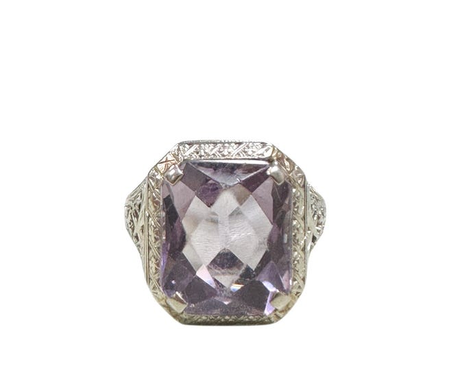 Edwardian 18K White Gold Filigree Amethyst Ring