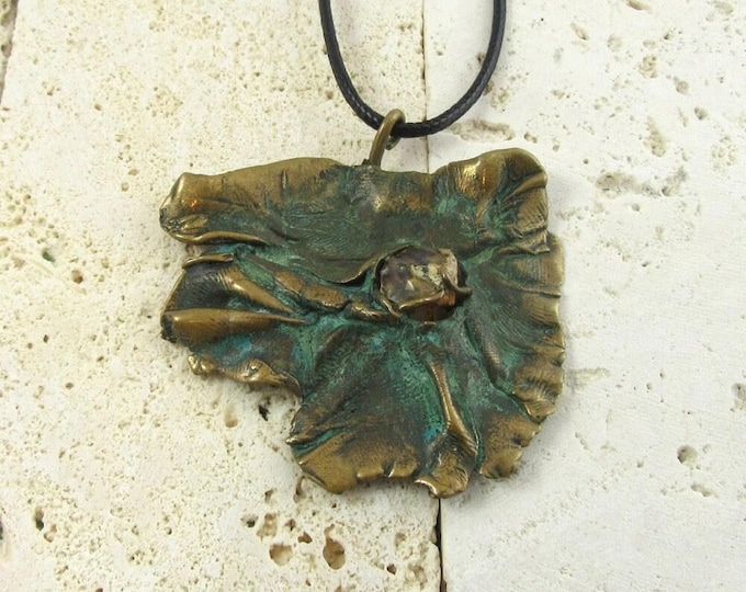 Free Form Pendant, Hand Crafted Pendant, Pendant with Raw Stone, Modernistic Pendant, Bohemian Pendant, Decorative Pendant, Pendant