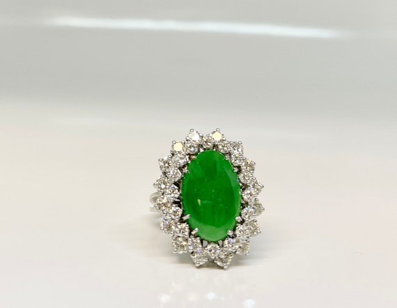 Vintage White Gold Diamond and Jade Cocktail Ring… - image 4