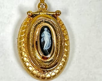 Antique Gold-Filled Victorian Locket with Man's Photo Inside