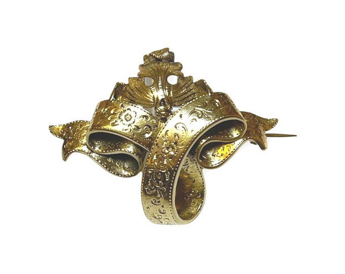 Antique Yellow Gold Pin, Antique Watch Pin, Engraved Gold Brooch, Free Form Antique Engraved Watch Pin