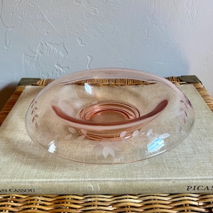 Vintage Pink Etched Depression Glass Bowl - 1930s 1940s