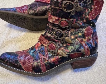 L'Artiste Women's Rodeha Booties, Shimmering Multicolor Spring Step, Leather Embossed, Size 8/39, Vintage  Buckle Adornments