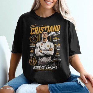 C Ronaldo Vintage Shirt, CR7 Real Madrid Soccer Halftone Design for Woman and Man, Christiano CR7 Merch Gift, Ronaldo 90s Bootleg Tshirt