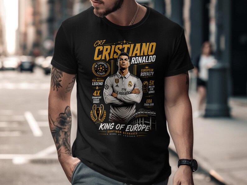 C Ronaldo Vintage Shirt, CR7 Real Madrid Soccer Halftone Design for Woman and Man, Christiano CR7 Merch Gift, Ronaldo 90s Bootleg Tshirt