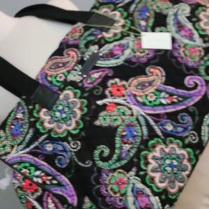 Kiev Paisley - Etsy display picture 2