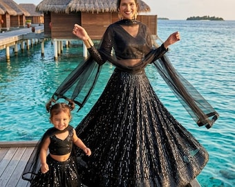 Tenue de soirée noire Lehenga Choli pour femme, paillettes de créateur Lehenga