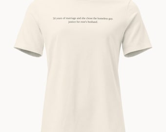 she chose the homeless guy. - funny titanic ladies tee