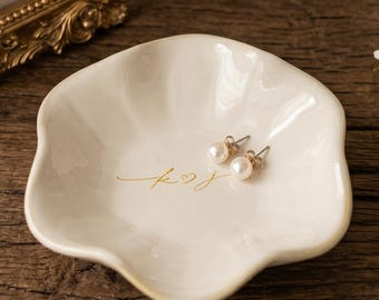 Aangepaste keramische ringschotel, gepersonaliseerd sieradenblad trouwdatum, Mr Mrs Keepsake