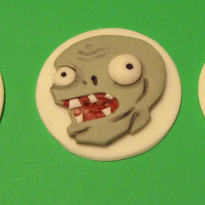 Plants vs Zombies Cupcake Toppers image 5