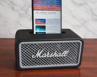 Amplificatore Musicale Stile Marshall Dock Smartphone Design Vintage