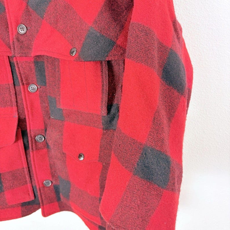 Vintage Filson 1970s Mackinaw Red Buffalo Plaid Wool Jacket Size 42 Mens USA image 5