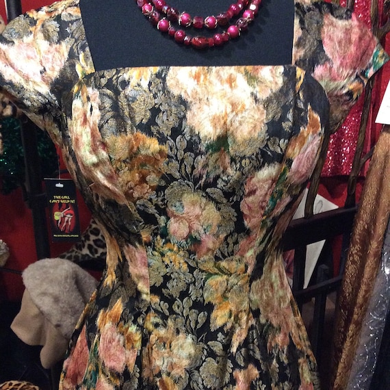 1950s Dress Painterly Rose Brocade Fragonard Insp… - image 6