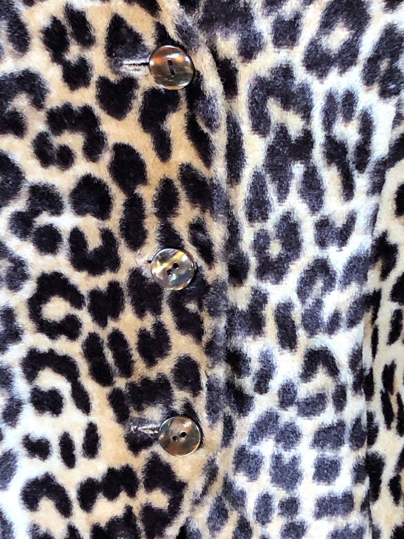 1960s Leopard Print Faux Fur Vest image 8