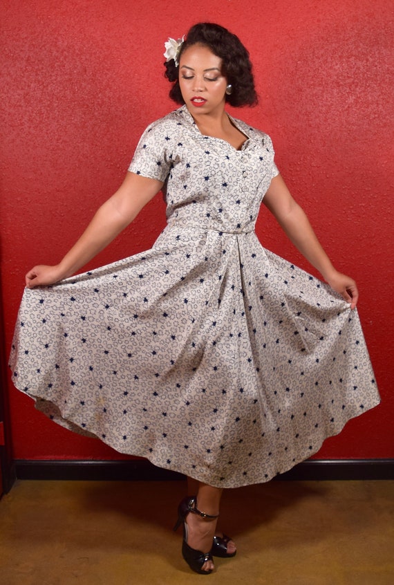 1940s Silk Novelty Print Dress Large