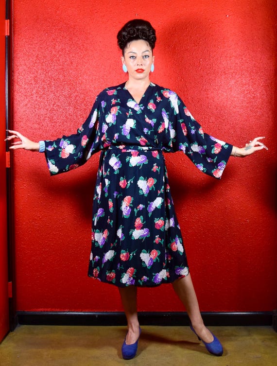 retro wrap dress Vintage 1940s Brown Rayon Wrap Dress