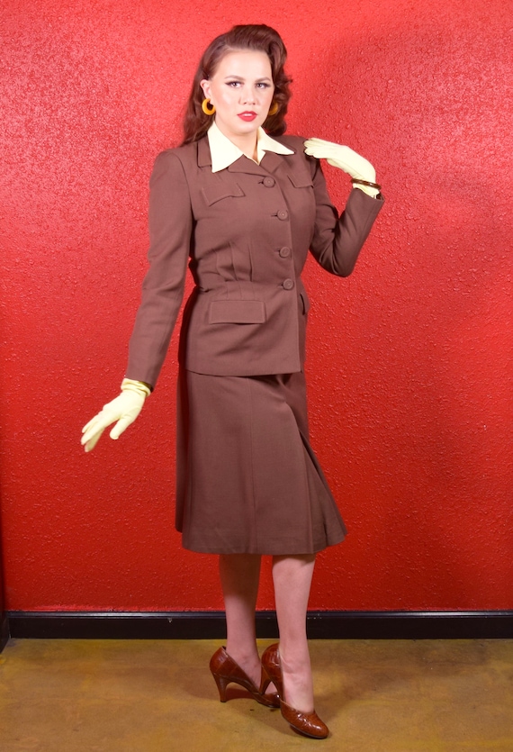 1940s Brown Wool Fitted Suit Two Piece Skirt Suit - image 3