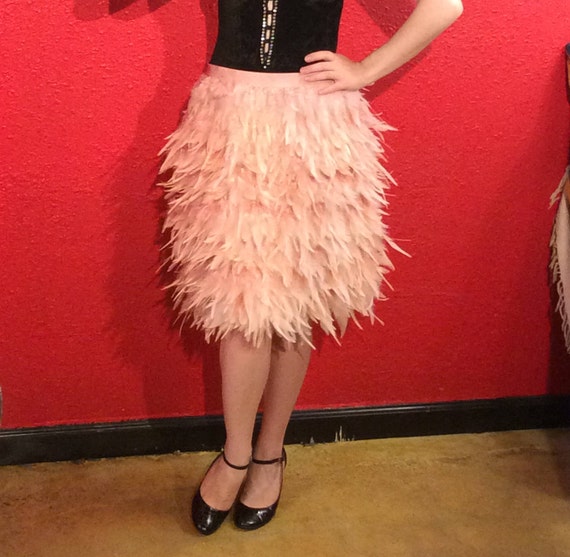 Vintage Pink Feather Skirt 1920s Style Dolly Sist… - image 3