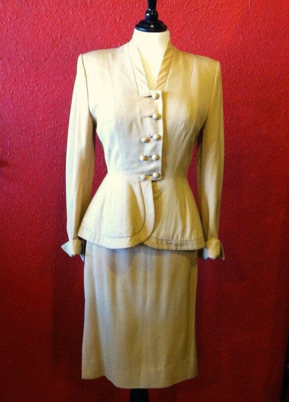 1950s Lilli Ann New Look Suit Golden Gabardine Med
