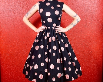 1950s Polka Dot & Gingham Dress Fit and Flare