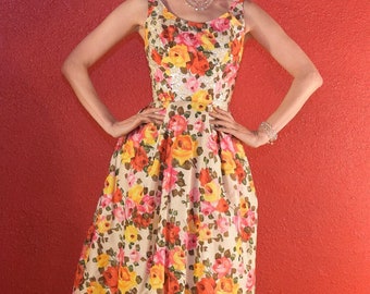 1950s Stunning Rose Print Dress with Sequins Photoprint XS