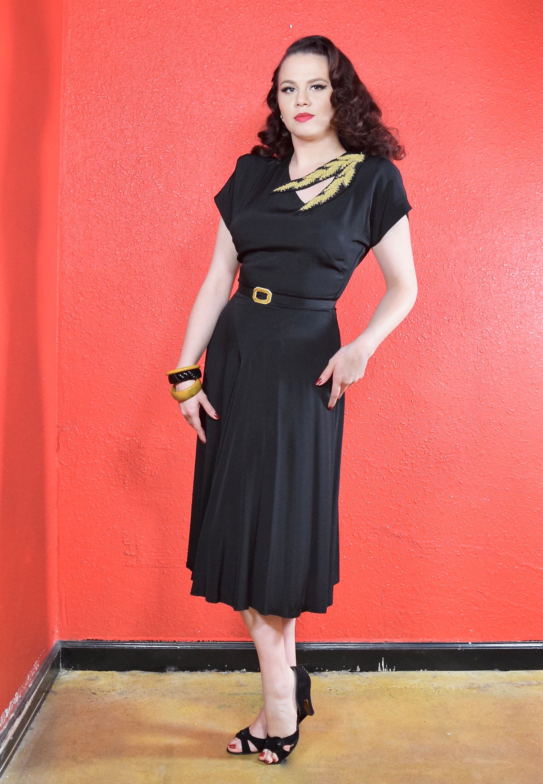 1940s Black Crepe Dress Soutache Detail Keyhole Neckline - Etsy