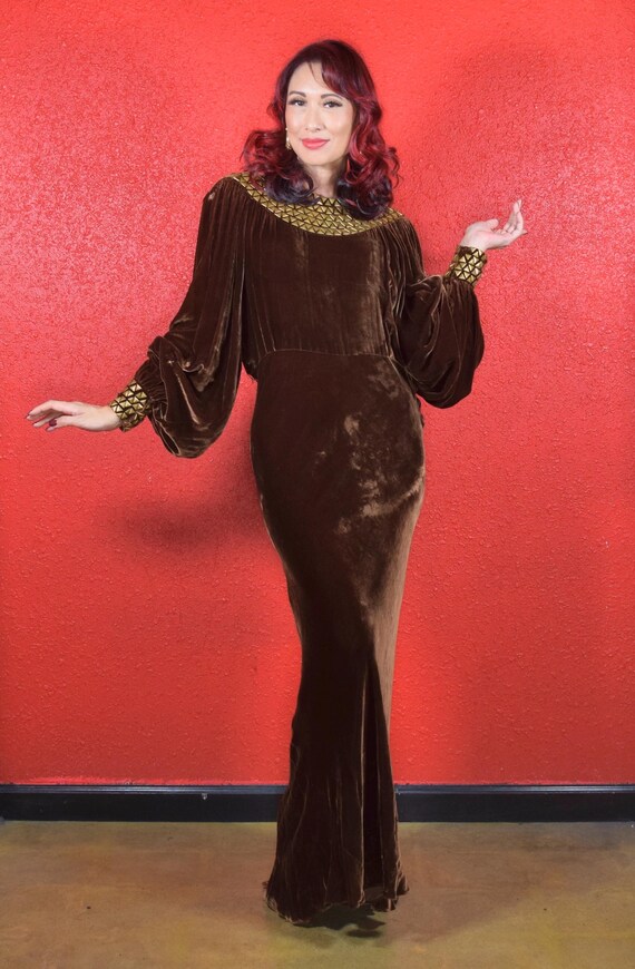 1930s Spectacular Silk Velvet Bias Cut Gown with Tria… - Gem