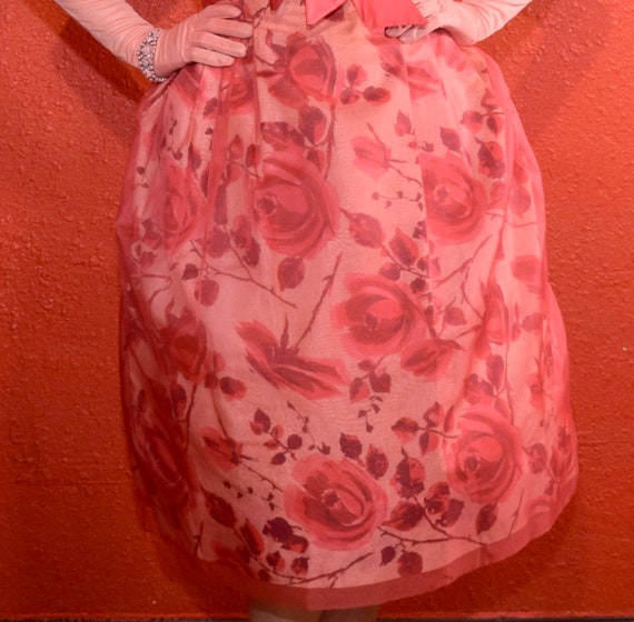 1950s Rosy Pink Dress Rose Print Chiffon Overlay - image 2