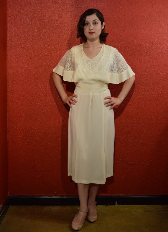 1920s 30s Style Vintage Crepe and Lace Dress Deco