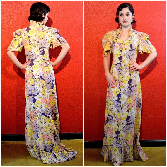 1930s 40s Dress Crepe Floral Old Hollywood Pleated