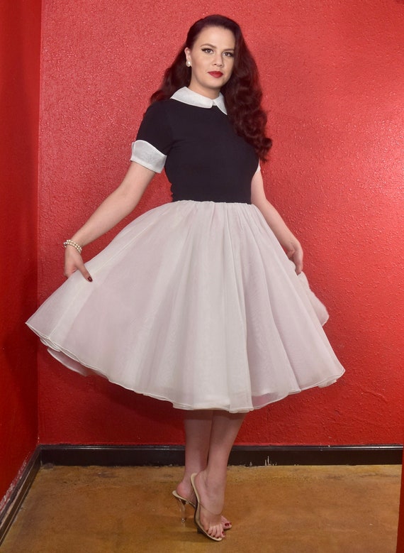 Vestidos decada de 50 sales