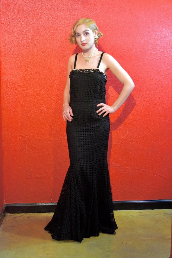 1930s Black Eyelet Gothic Gown & Bolero - image 10