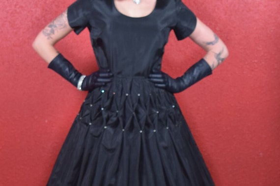 Sale 1950s Taffeta Black Fit & Flare Dress Accord… - image 5