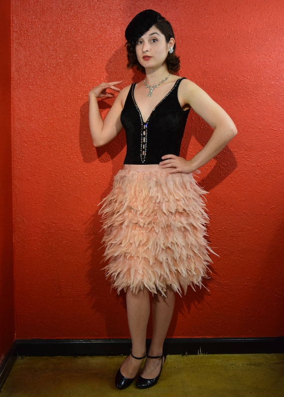 Vintage Pink Feather Skirt 1920s Style Dolly Sist… - image 1