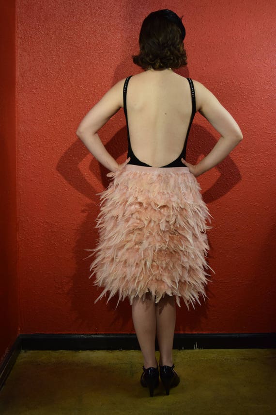 Vintage Pink Feather Skirt 1920s Style Dolly Sist… - image 5