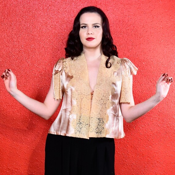 1930s Lace Silk Lounge Jacket Blouse Bed Jacket
