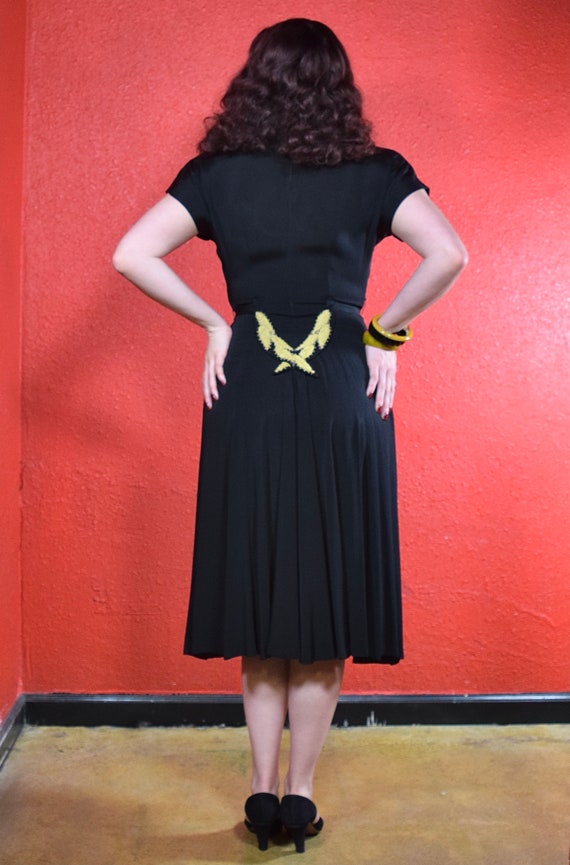 1940s Black Crepe Dress Soutache Detail Keyhole N… - image 7