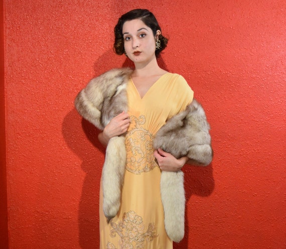 1950s Fox Fur Cape with Removable Tails - image 7