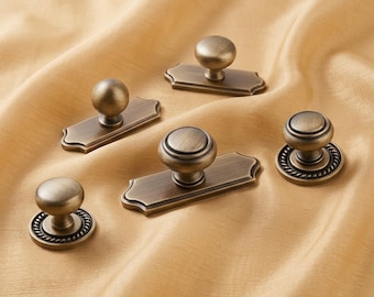 Massief messing kastknoppen, antieke messing ladeknoppen, vintage keukenbeslag, rond en met achterplaat