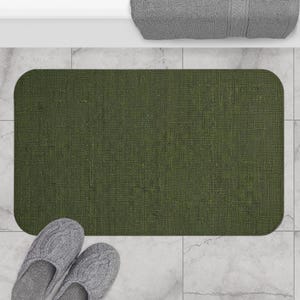 Olive Green Bath Mat, Textured Fabric Look Microfiber Bathroom Rug, Minimalist Solid Color Bath Mat, Non-Slip Bathroom Rug