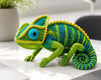 Schema per uncinetto di un camaleonte in PDF, tutorial per amigurumi di un camaleonte, schema realistico per rettile all'uncinetto, regalo fai da te con animale di peluche