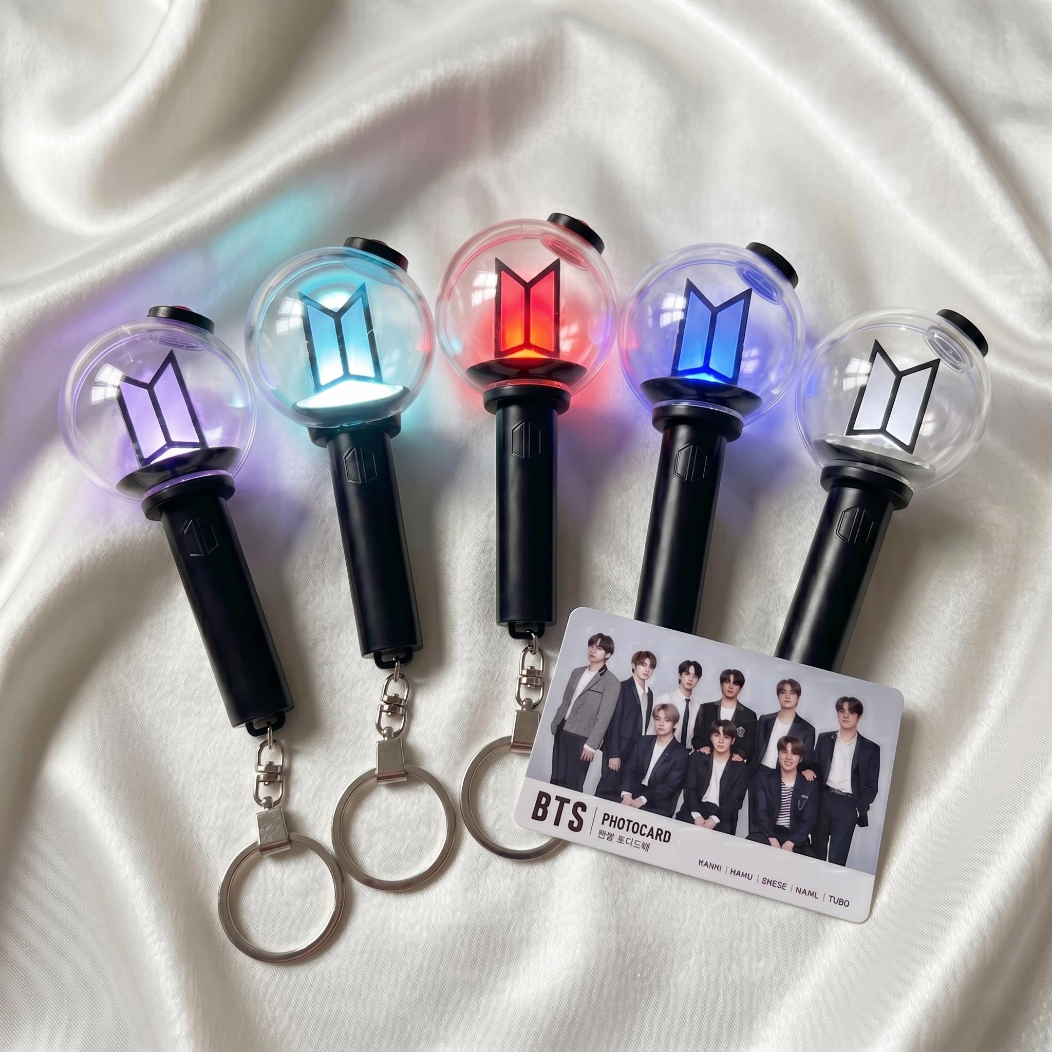 Bts merchandise - Etsy 日本